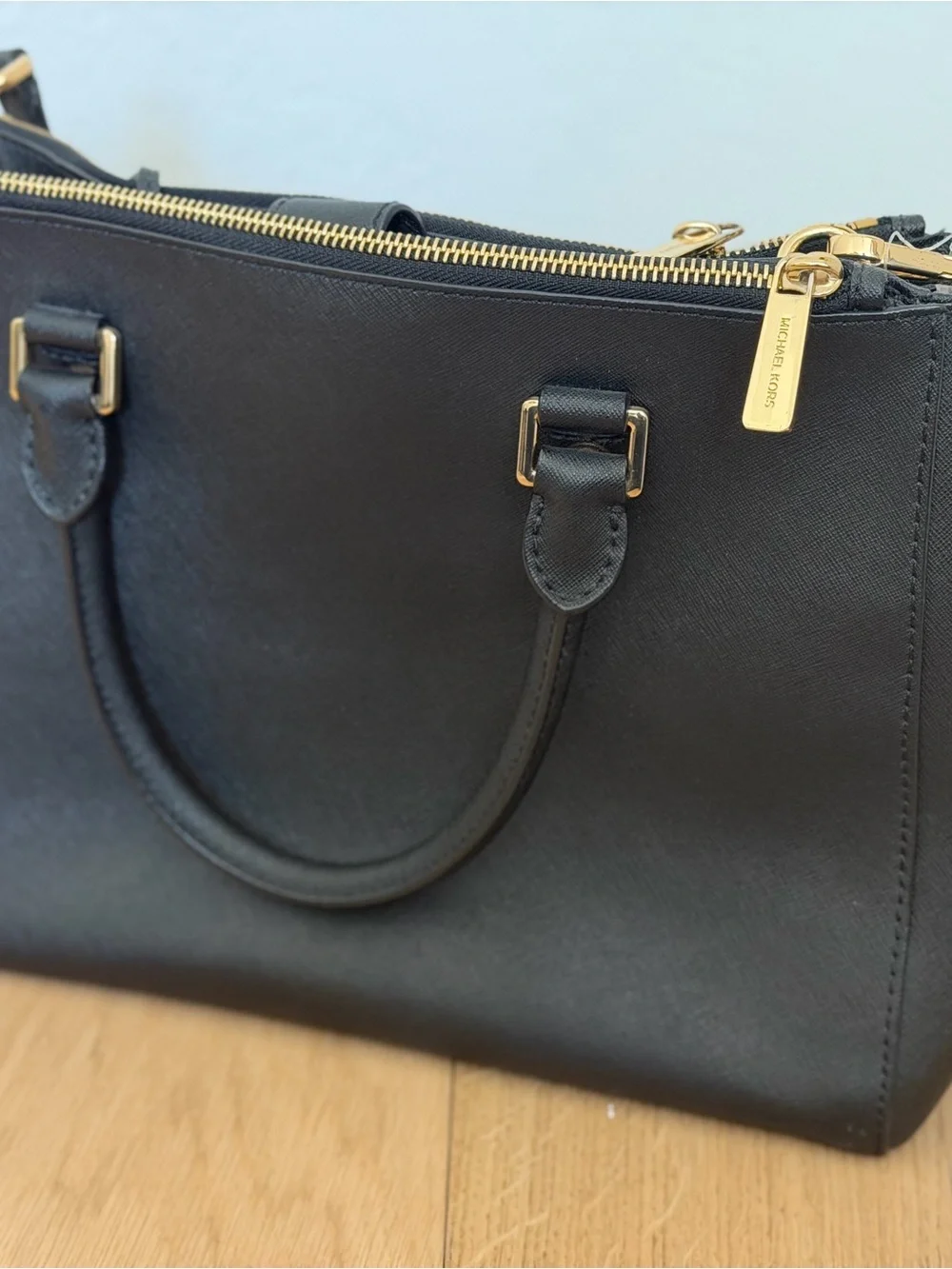Michael Kors Black Saffiano Leather Satchel Crossbody Bag Gold Hardware